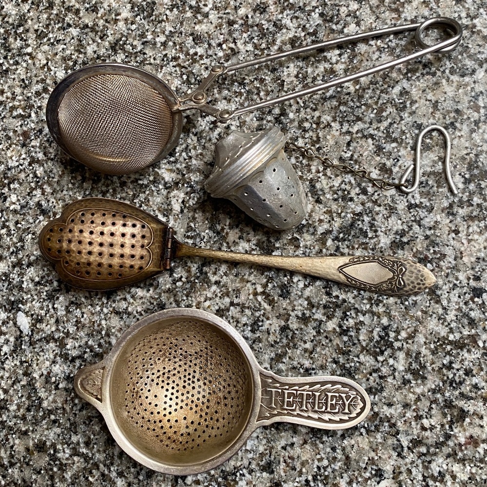 3 Vintage TEA strainer / infusers: Tetley, acorn, spoon